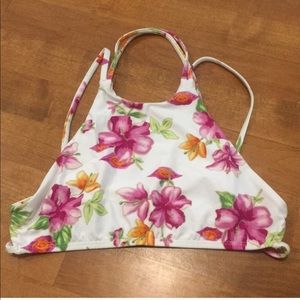 Frankie’s Bikinis Marley Top in Tropical XS